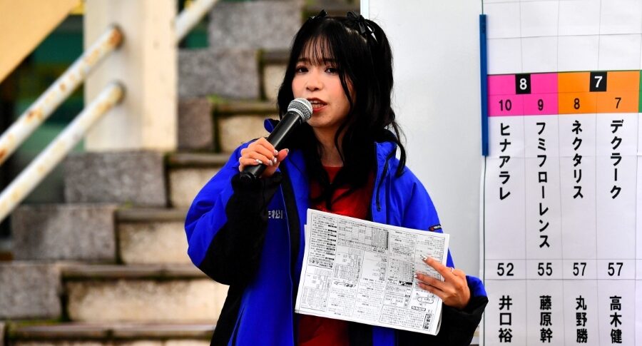 競馬力が身に付く!?笠松競馬場で亜咲花流競馬講座開催!